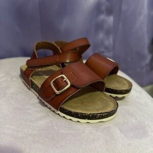 Brown toddler sandals